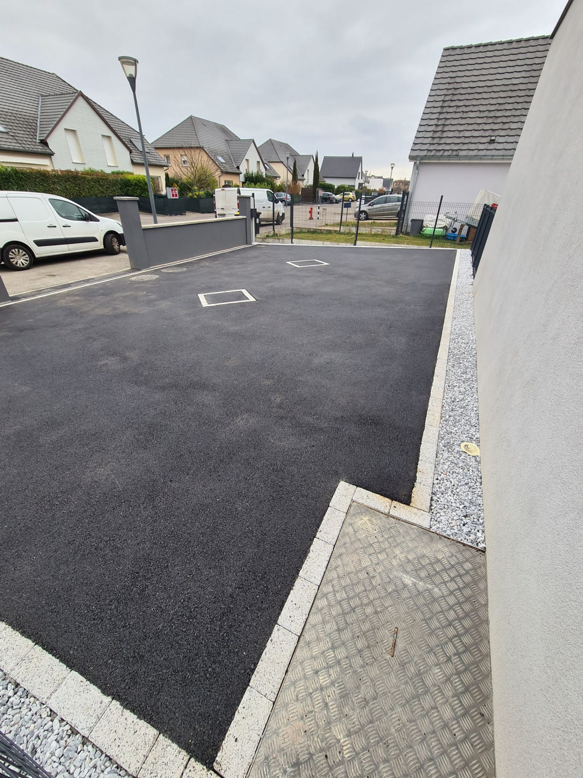 Découvrez notre prestation de pose de macadam à Rixheim Saint-Louis